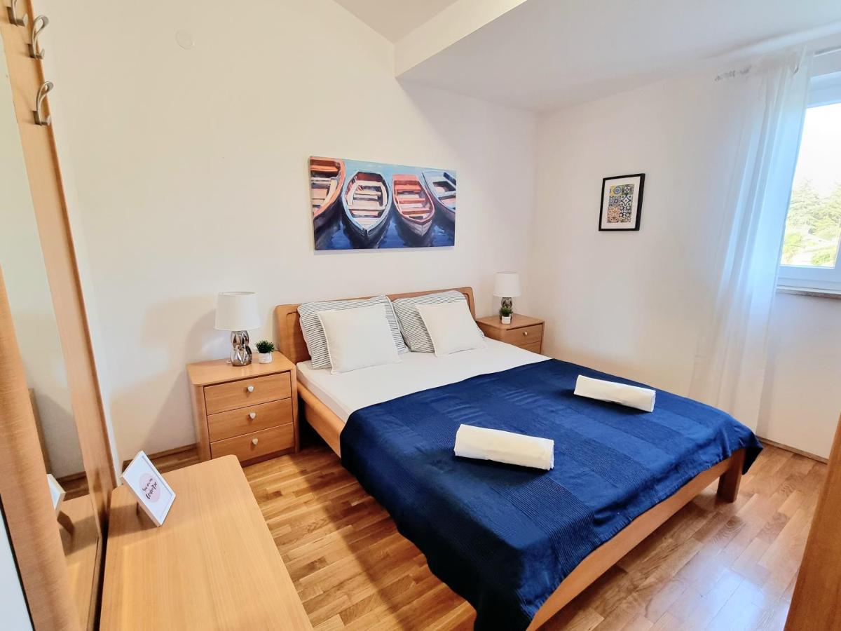 App Oleander Apartment Умаг Екстериор снимка