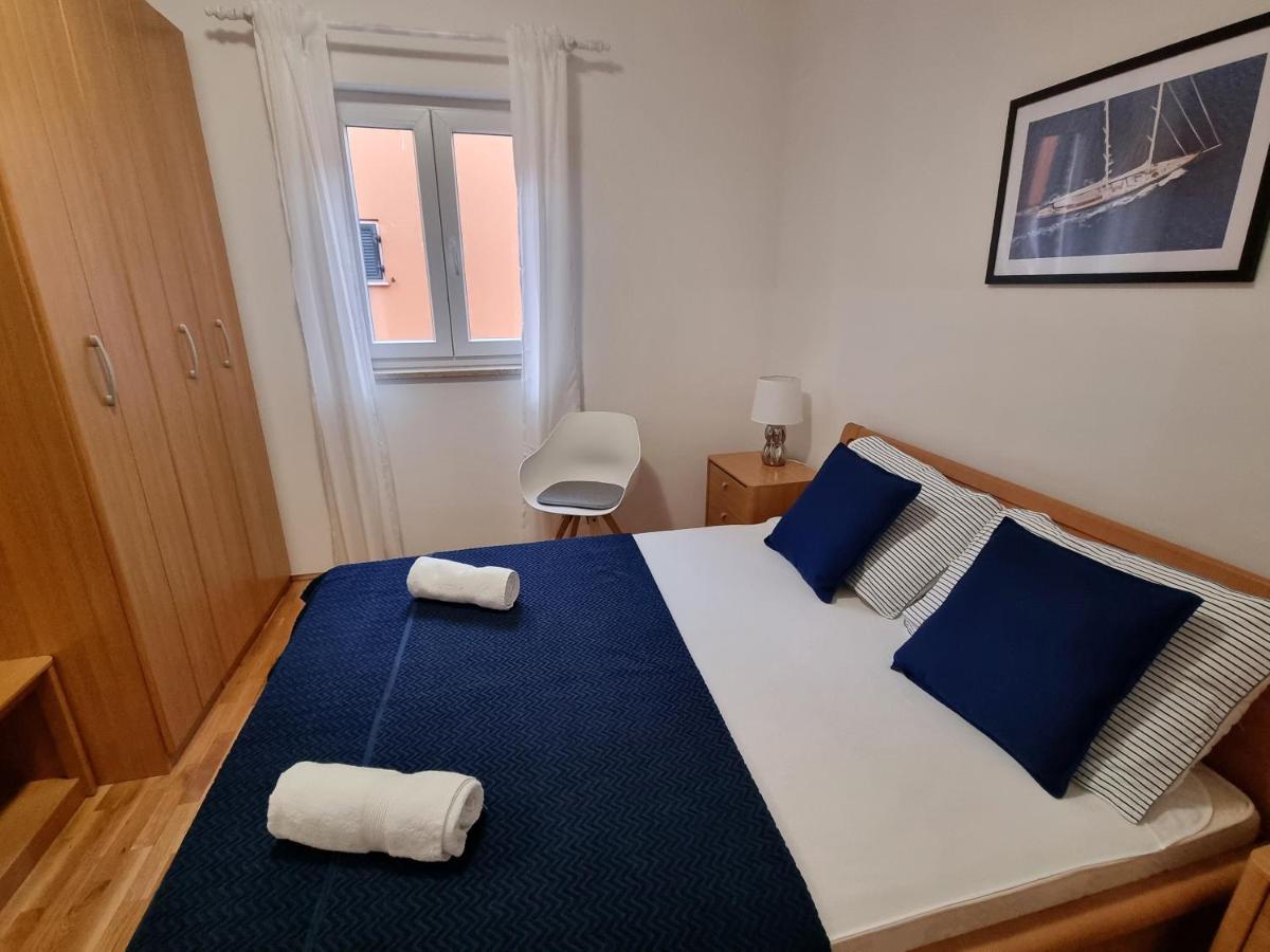 App Oleander Apartment Умаг Екстериор снимка